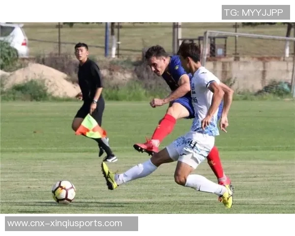 青岛黄海足球队奋勇争先努力拼搏书写新篇章